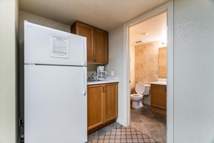 Property listing for #208-990 Golf Links Rd., Ancaster, ON