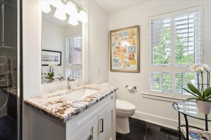 Property listing for 310 Locke St. S., Hamilton, ON