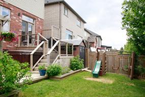 Property listing for 155 Garinger Cres., Hamilton, ON