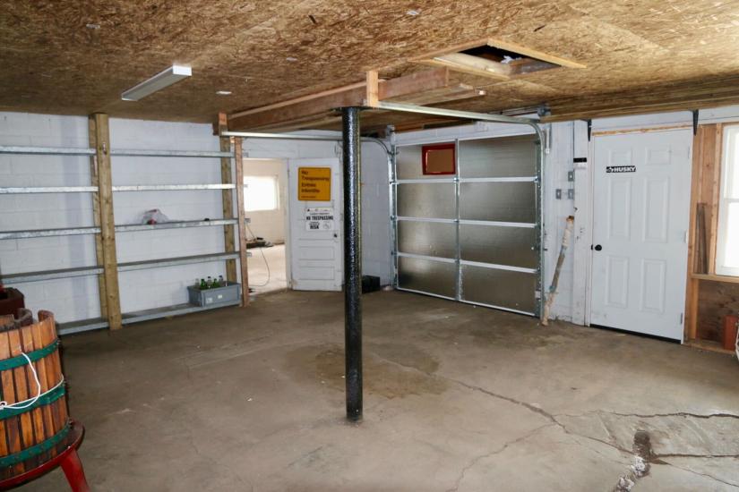 Property listing for 4528 Bridge St., Niagara Falls, ON