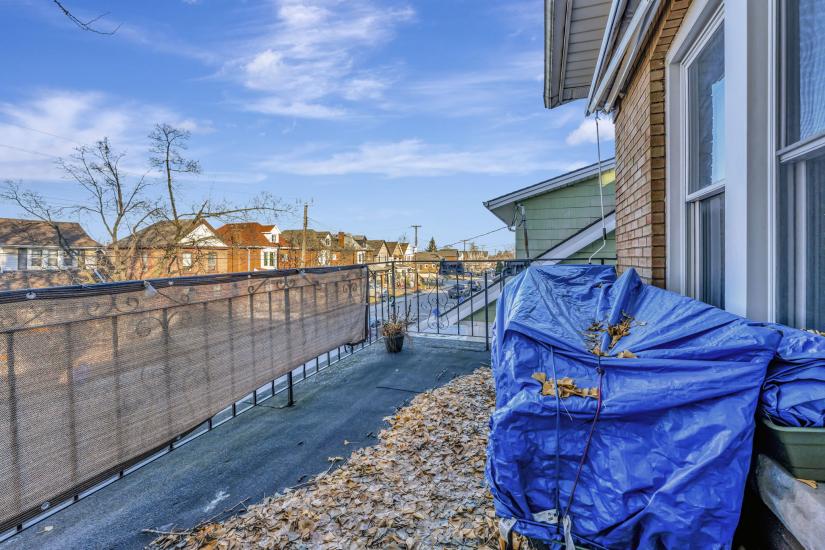 Property listing for 70 Belview Ave., Hamilton, ON