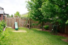 Property listing for 155 Garinger Cres., Hamilton, ON