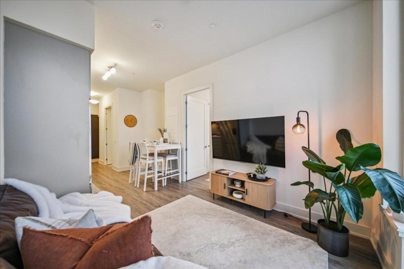 Property listing for #1901-385 Winston Rd., Grimsby, ON