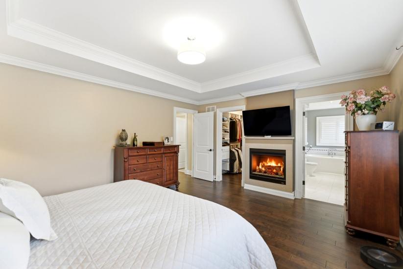 Property listing for 67 Alma St., Dundas, ON