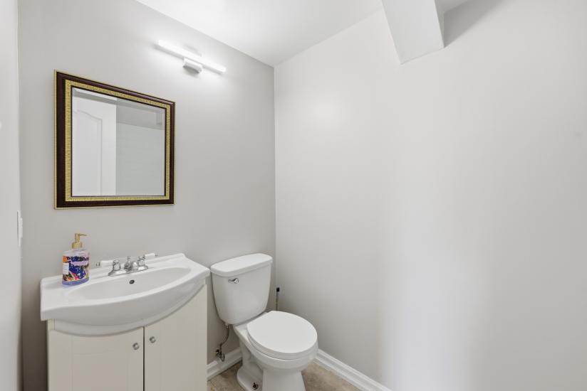 Property listing for 42 Terrace Ave., Welland, ON