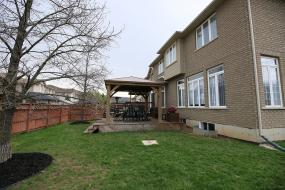 Property listing for 3 Pickard Ave., Ancaster, ON