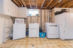 Property listing for 304 Mount Albion Rd., Hamilton, ON