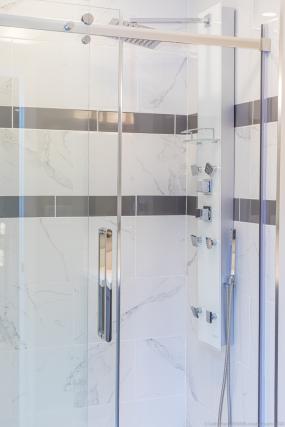 Property listing for 10 Kopperfield Lane, Glancaster, ON