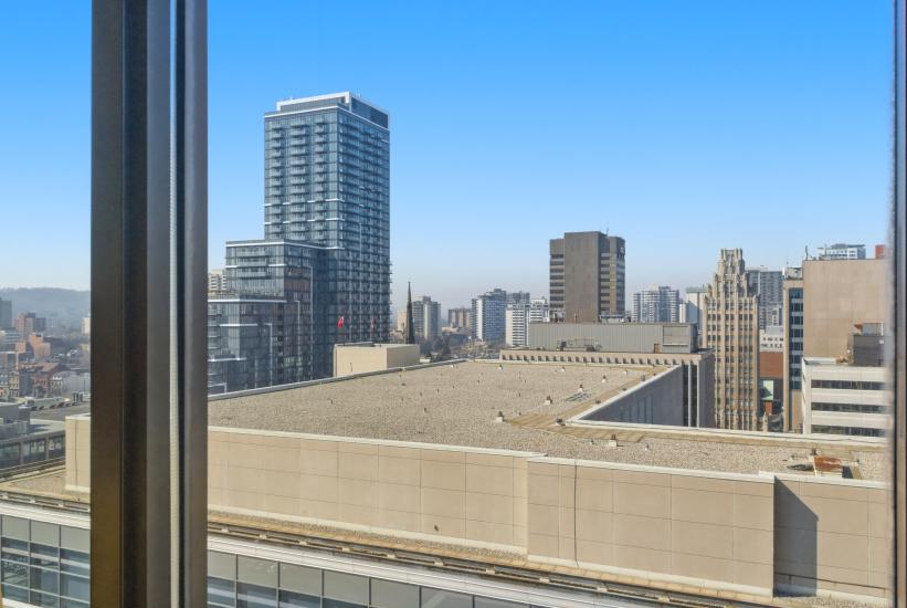 Property listing for #PH4-112 King St. E., Hamilton, ON