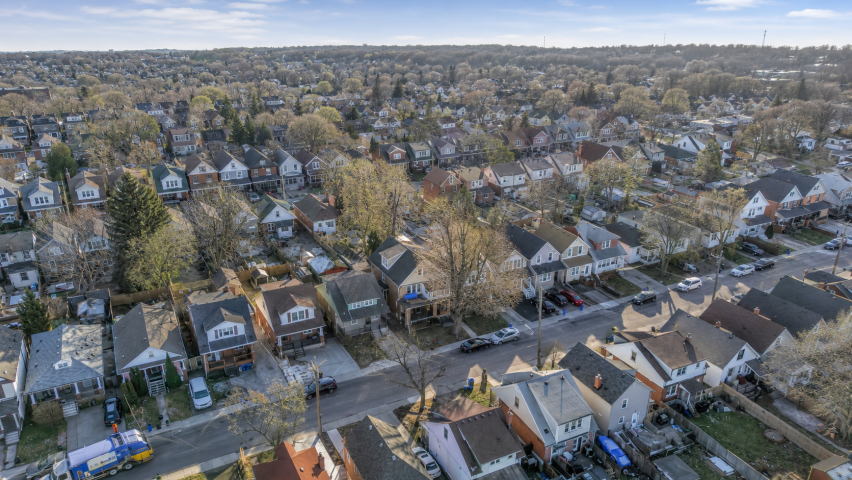 Property listing for 70 Belview Ave., Hamilton, ON