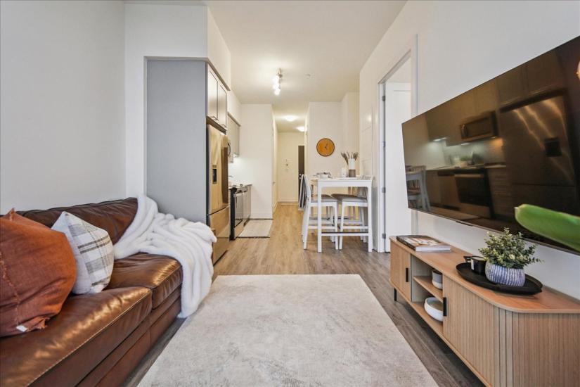 Property listing for #1901-385 Winston Rd., Grimsby, ON