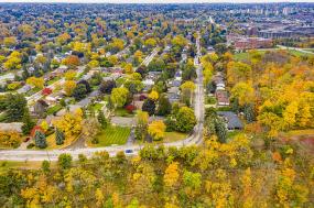 Property listing for 675 Scenic Dr., Hamilton, ON