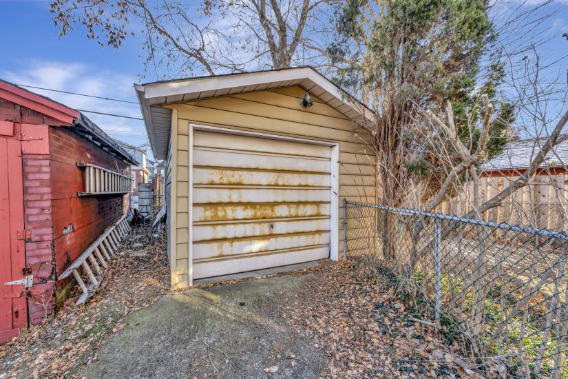 Property listing for 70 Belview Ave., Hamilton, ON