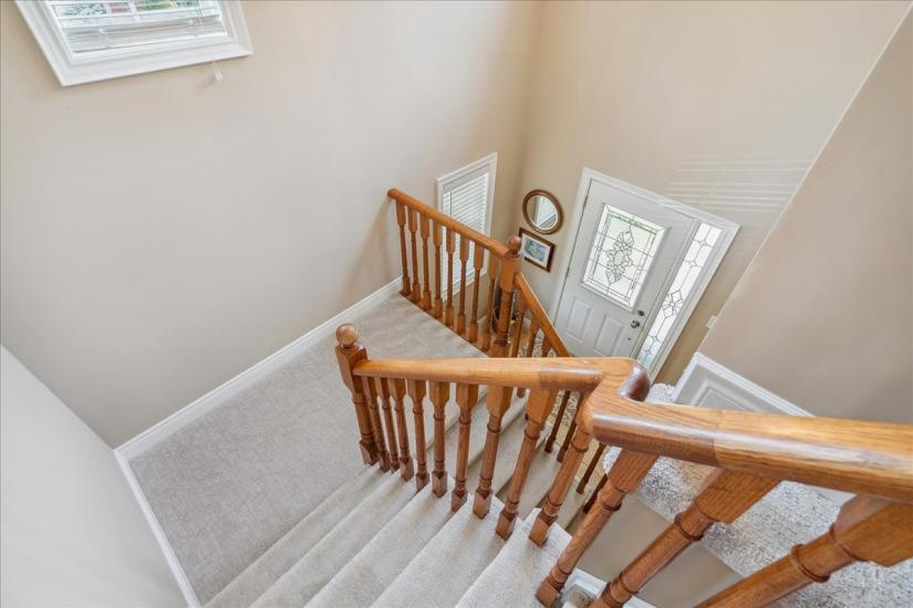Property listing for #101-100 Beddoe Dr., Hamilton, ON