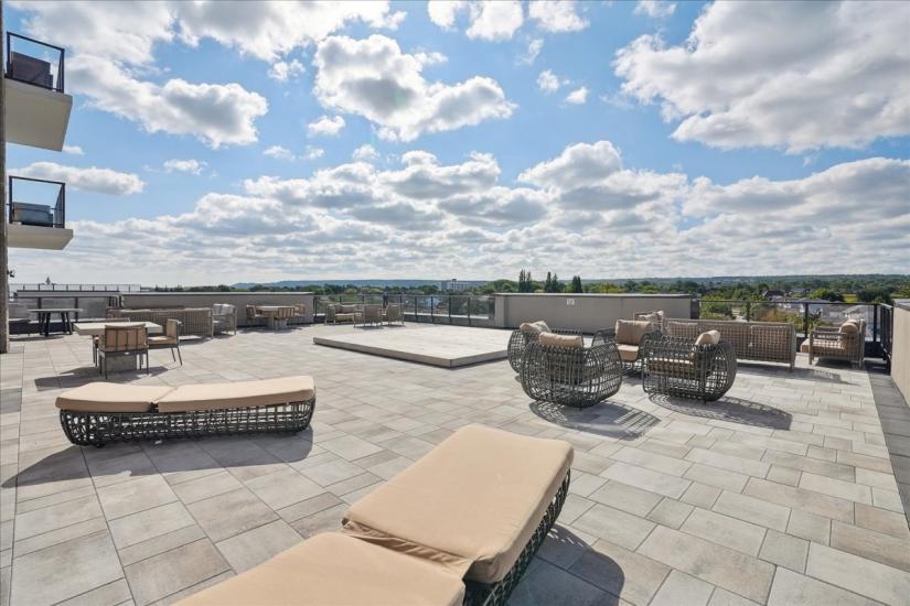 Property listing for #115-5055 Greenlane Rd., Beamsville, ON