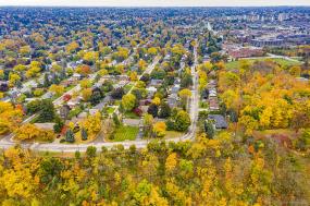 Property listing for 675 Scenic Dr., Hamilton, ON