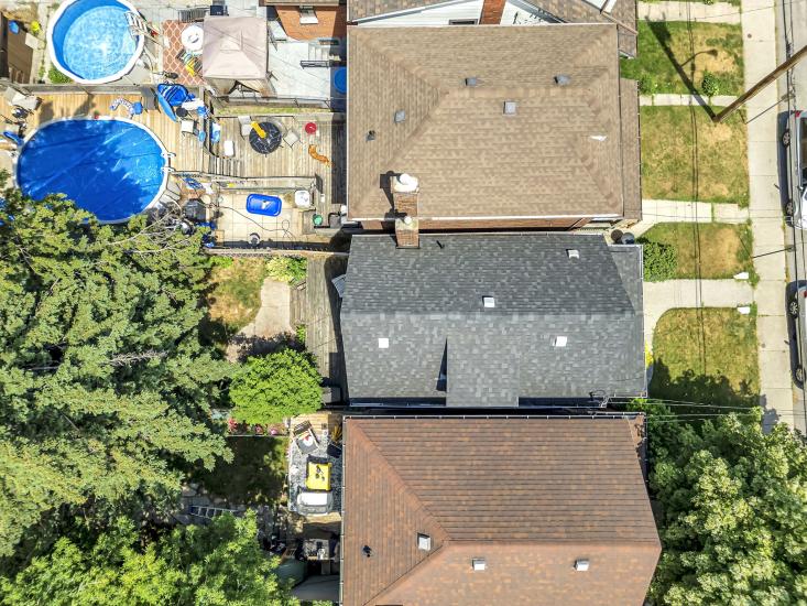 Property listing for 433 Hughson St. N., Hamilton, ON