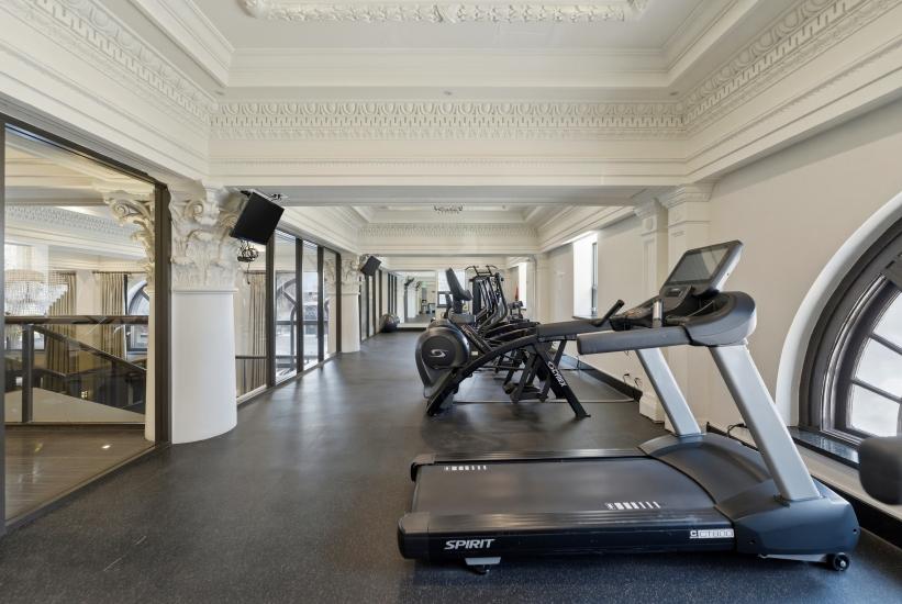 Property listing for #PH4-112 King St. E., Hamilton, ON