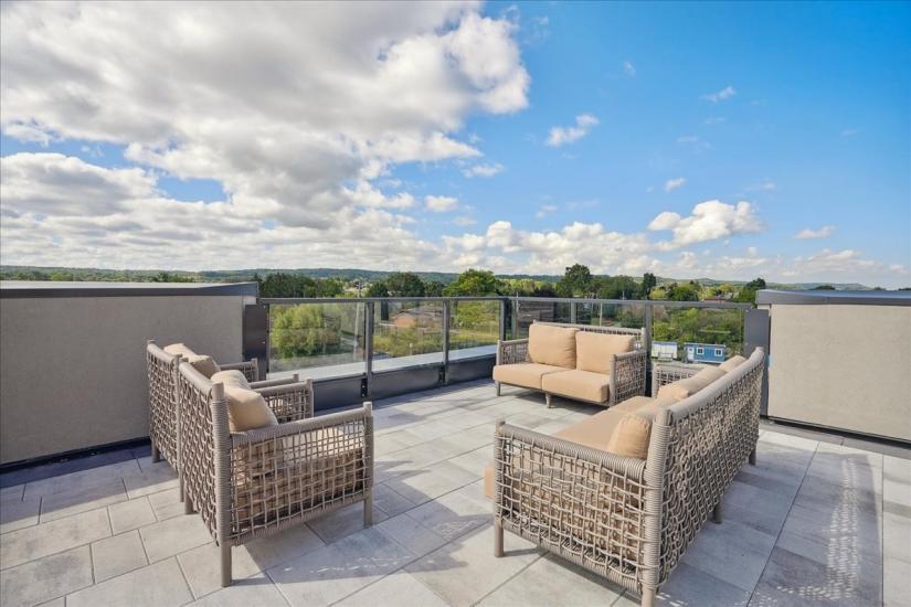Property listing for #115-5055 Greenlane Rd., Beamsville, ON