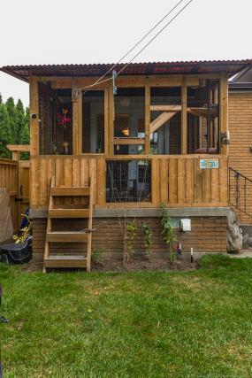 Property listing for 304 Mount Albion Rd., Hamilton, ON