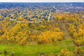 Property listing for 675 Scenic Dr., Hamilton, ON