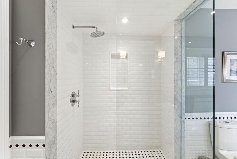 Property listing for 67 Alma St., Dundas, ON