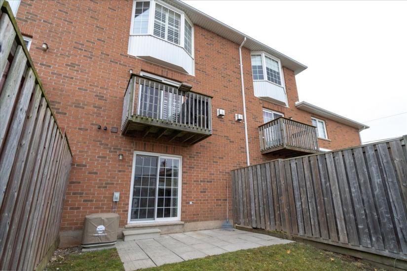 Property listing for #3-437 Highway 8, Stoney Creek, ON
