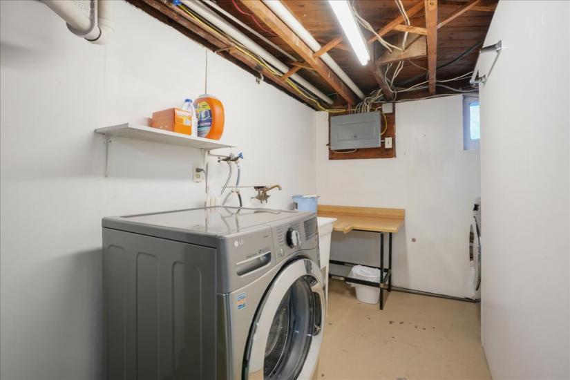 Property listing for 56 Uplands Ave., Hamilton, ON