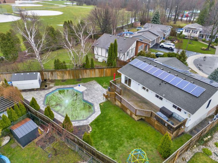 Property listing for 95 Heatherdale Place, Hamilton, ON