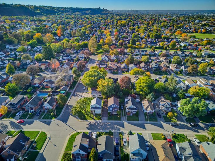 Property listing for 206 Craigroyston Rd., Hamilton, ON