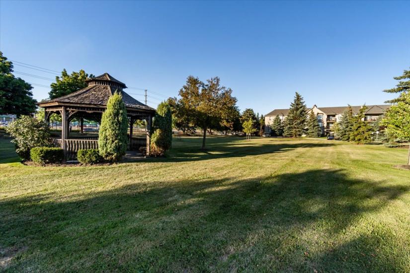 Property listing for #208-990 Golf Links Rd., Ancaster, ON