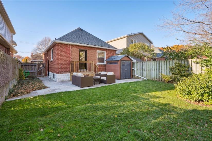 Property listing for 56 Uplands Ave., Hamilton, ON