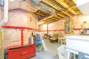 Property listing for 10 Kopperfield Lane, Glancaster, ON