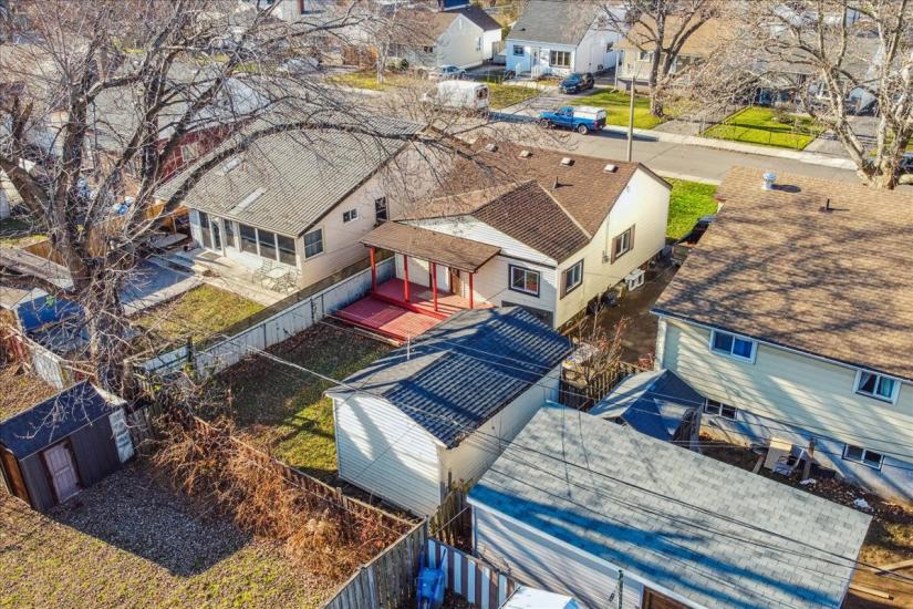 Property listing for 276 Ivon Ave., Hamilton, ON