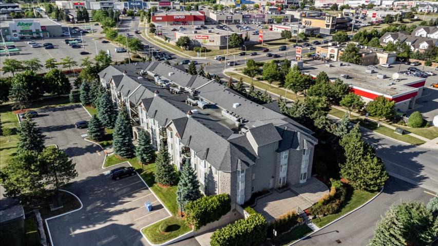 Property listing for #208-990 Golf Links Rd., Ancaster, ON
