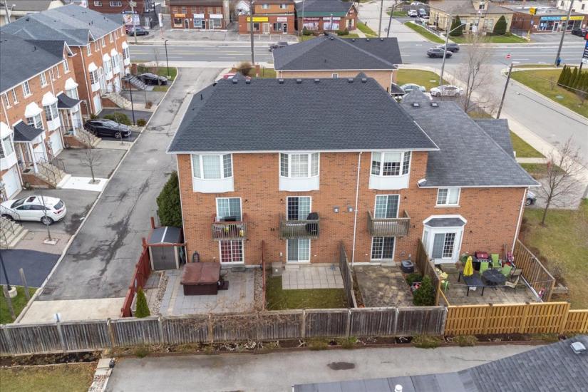 Property listing for #3-437 Highway 8, Stoney Creek, ON