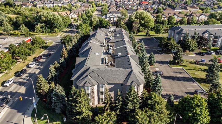 Property listing for #208-990 Golf Links Rd., Ancaster, ON