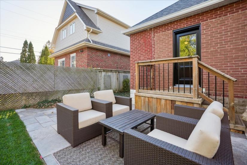Property listing for 56 Uplands Ave., Hamilton, ON