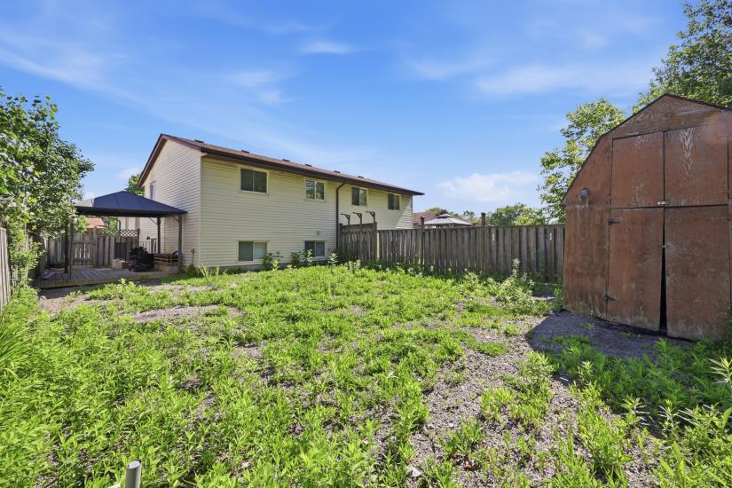 Property listing for 42 Terrace Ave., Welland, ON