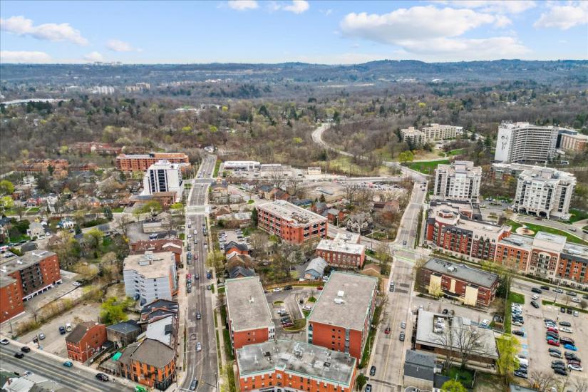 Property listing for #313-50 Main St., Dundas, ON