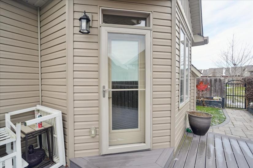 Property listing for 62 Gaddye Lane, Binbrook, ON