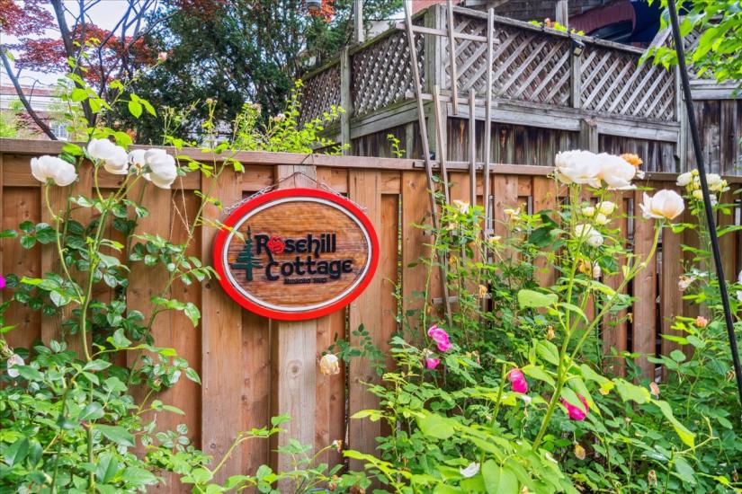 Property listing for 310 Locke St. S., Hamilton, ON