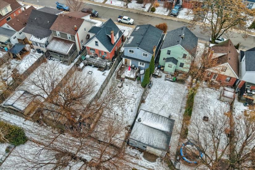 Property listing for 171 Paling Ave., Hamilton, ON