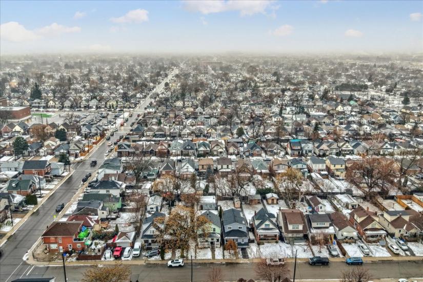 Property listing for 171 Paling Ave., Hamilton, ON