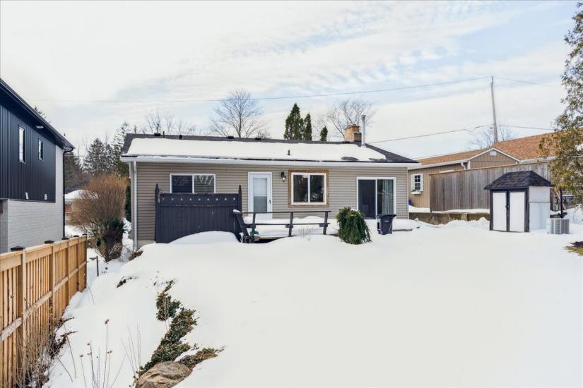 Property listing for 23 Lorne Ave., Hamilton, ON