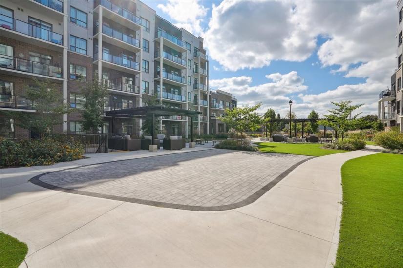 Property listing for #115-5055 Greenlane Rd., Beamsville, ON