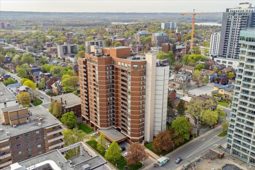 Property listing for #305-222 Jackson St. W., Hamilton, ON