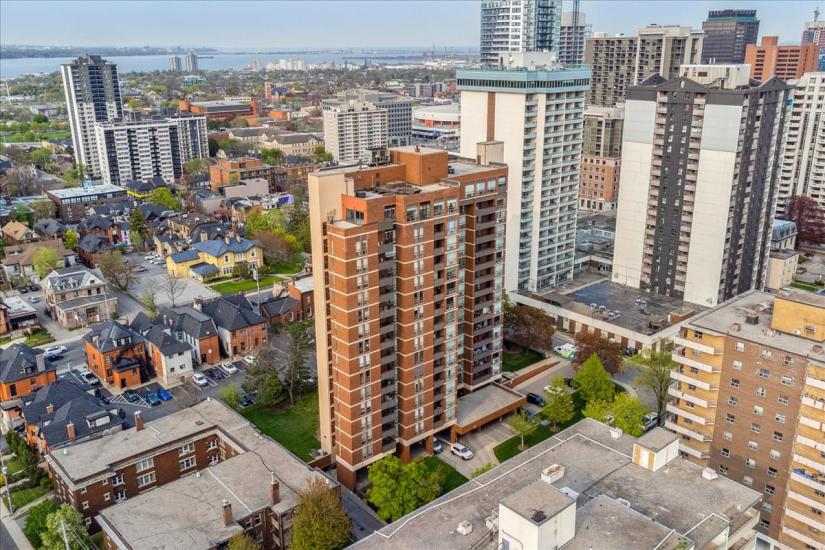 Property listing for #305-222 Jackson St. W., Hamilton, ON