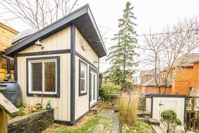 Property listing for 313 Bold St., Hamilton, ON