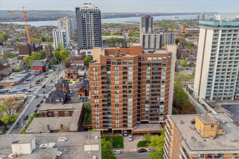 Property listing for #305-222 Jackson St. W., Hamilton, ON